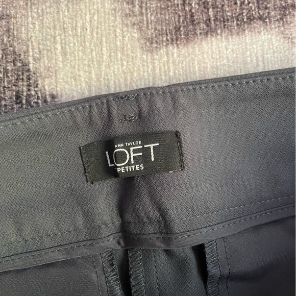 LOFT Petite Grey Marisa Skinny Pant - Size 0P - Picture 4 of 7